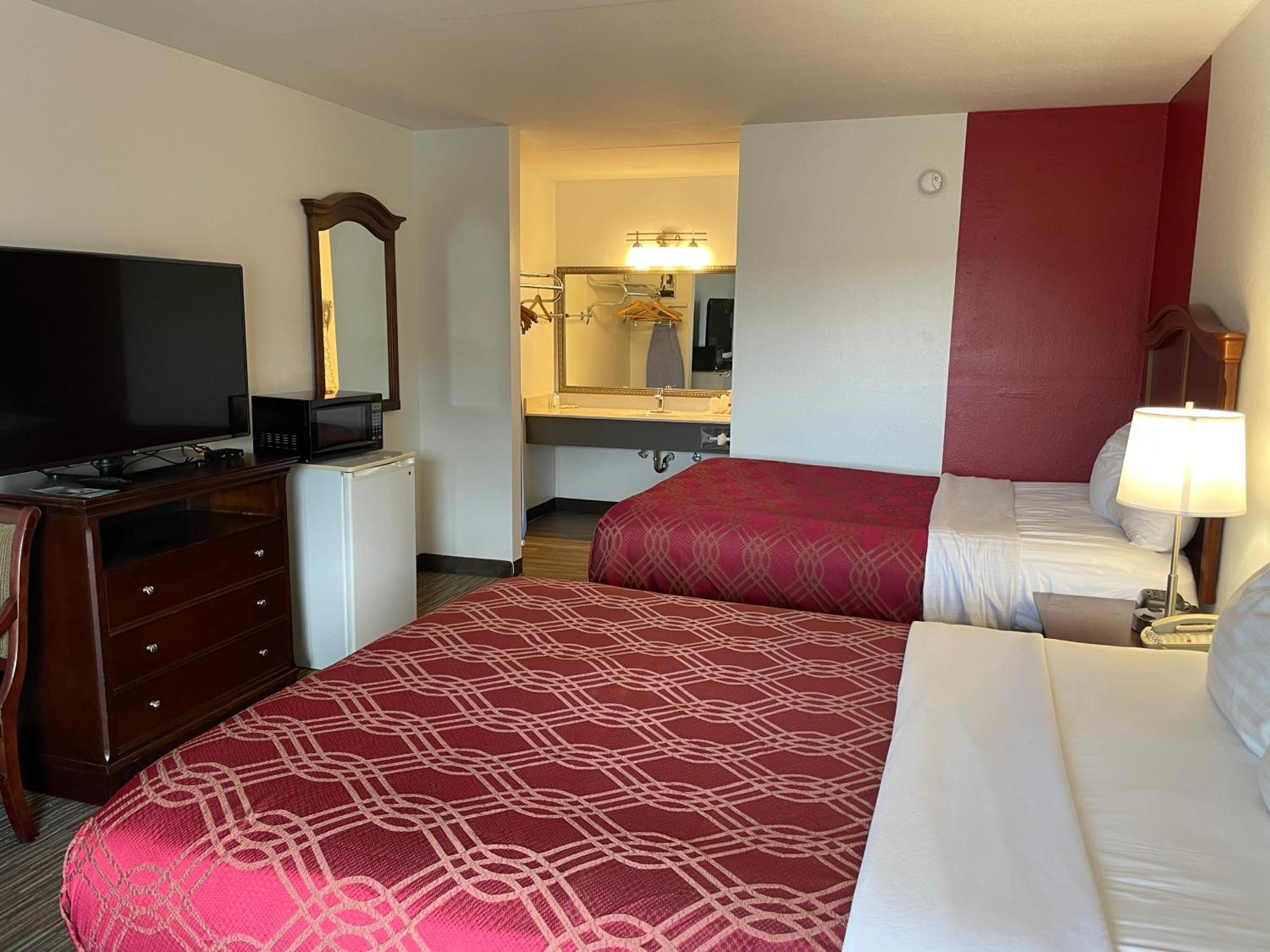 Hotel Ramada By Wyndham Branson Theatre District Extérieur photo